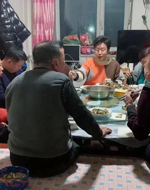 大型娱乐圈吃瓜基地,揭秘大型吃瓜基地的幕后故事 第3张 大型娱乐圈吃瓜基地,揭秘大型吃瓜基地的幕后故事 第3张